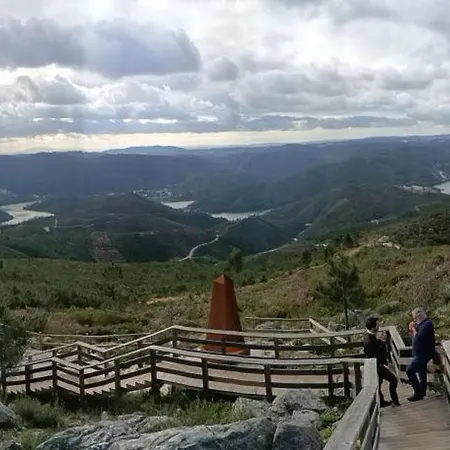 A Velha Casa