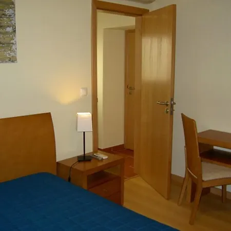 A Velha Casa Вила-ди-Рей