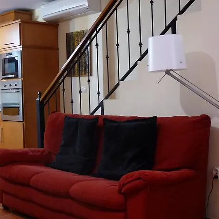 A Velha Casa * Вила-ди-Рей