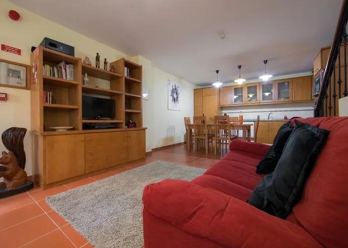 A Velha Casa Nyaraló