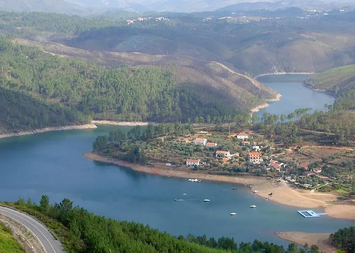 Nyaraló A Velha Casa Vila de Rei